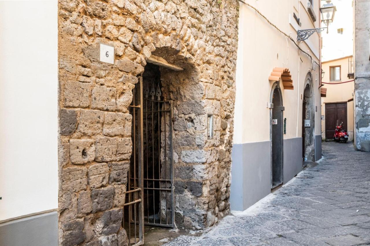 Apartmán 36 Steps In Tasso Square Sorrento Exteriér fotografie
